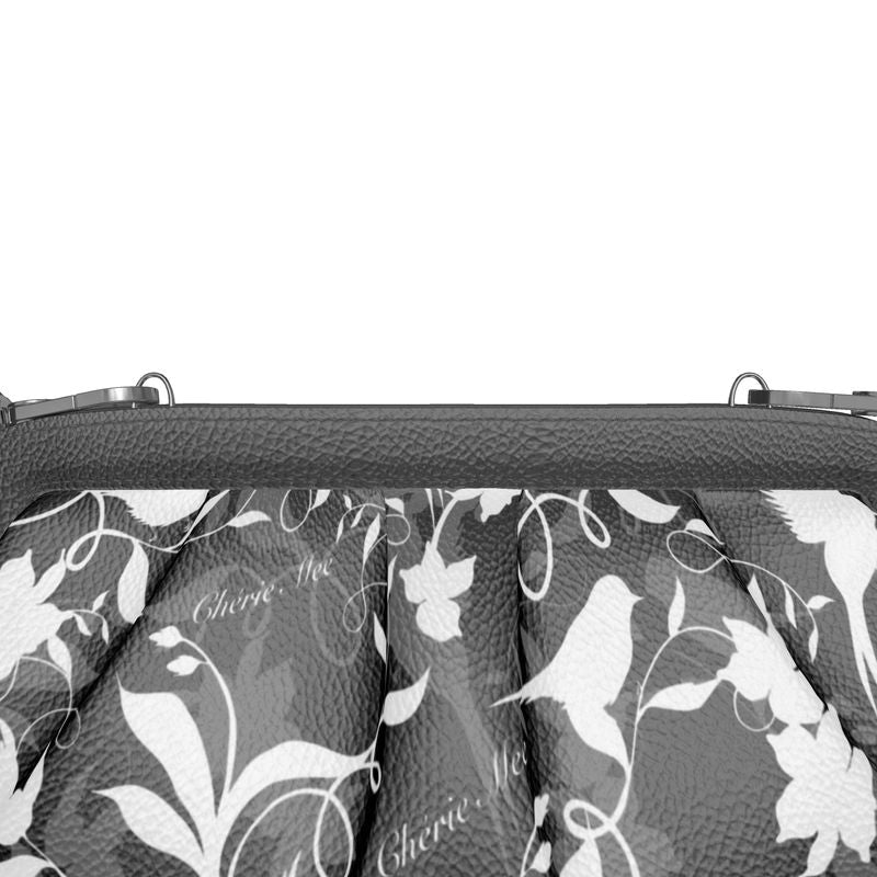 Chérie Mee, Pleated Soft Frame Bag