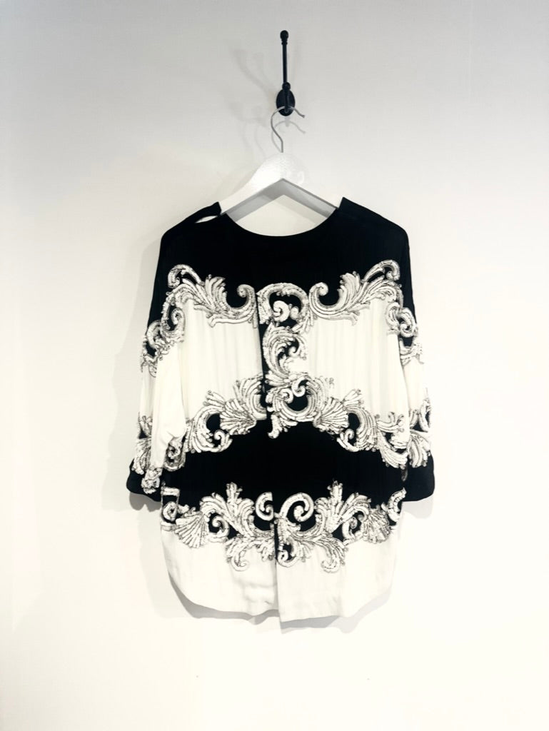 BLACK AND WHITE EVENING TOP AND PANT SET